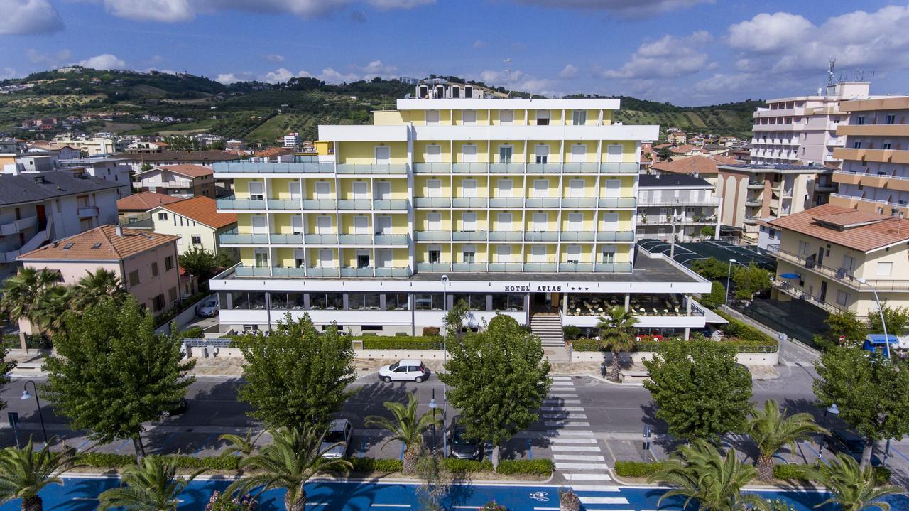 Hotel Atlas Alba Adriatica Exteriér fotografie